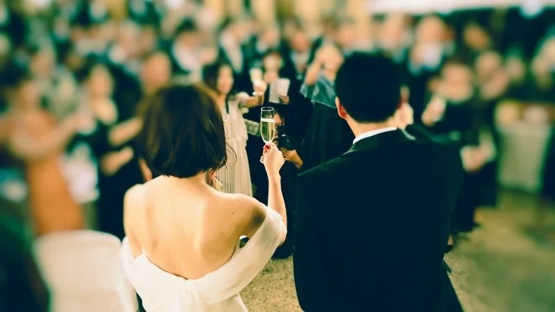 Sự thấu hiểu và lắng nghe là chìa khóa vàng giữ gìn hạnh phúc viên mãn.